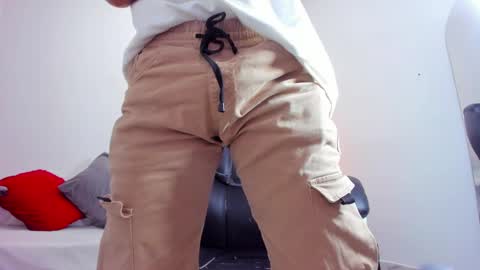 Ricky  online show from 03-08-25, 03:45