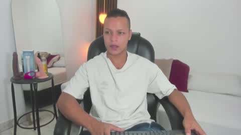 Ricky  online show from 09-15-25, 01:11