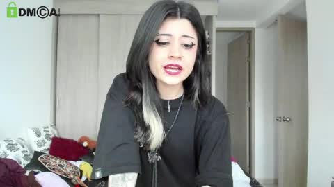 Snapshot of rickydicot_13 chatting on 05-08-26, 10:48 RickyDicot 13 online show from 05-08-26, 10:48