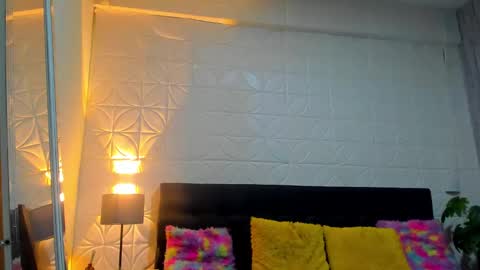 RicoBrowm online show from 02-05-25, 10:41