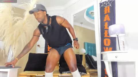 RicoBrowm online show from 10-18-25, 04:59