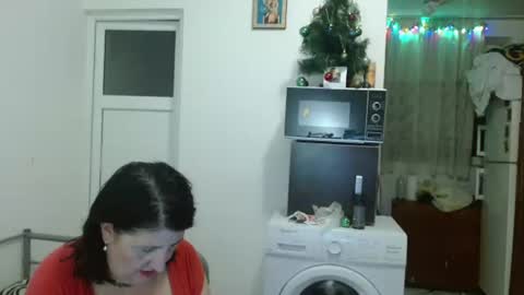 Snapshot of ridemerafsuzana chatting on 02-08-25, 08:53 Ridemeraf online show from 02-08-25, 08:53