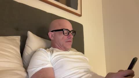 ridingtime25 online show from 10-31-25, 08:48