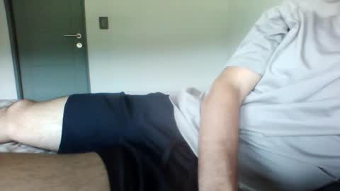 Snapshot of rielol23 chatting on 10-26-25, 09:21 rielol23 online show from 10-26-25, 09:21