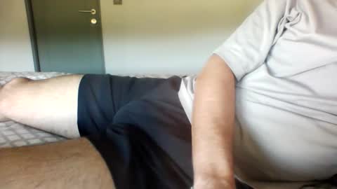 Snapshot of rielol23 chatting on 10-29-25, 09:49 rielol23 online show from 10-29-25, 09:49