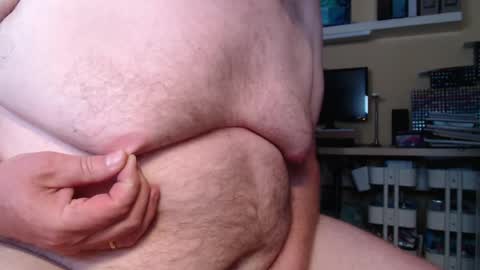 Snapshot of riemen78 chatting on 05-27-26, 10:51 riemen78 online show from 05-27-26, 10:51
