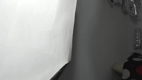 Rihanna hotx online show from 03-09-26, 02:59