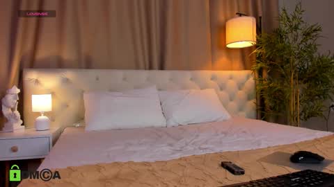 rihanna_walker online show from 10-12-25, 01:48