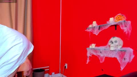 rihanna_walker online show from 10-29-25, 01:41