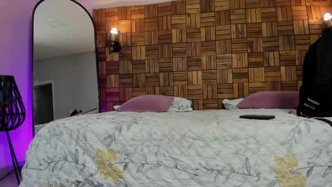 Sara online show from 02-13-25, 10:02