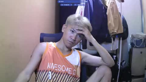 riiichie12 online show from 10-18-25, 07:36