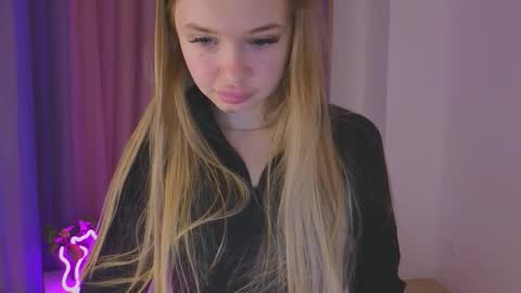 Rina online show from 09-19-25, 08:31