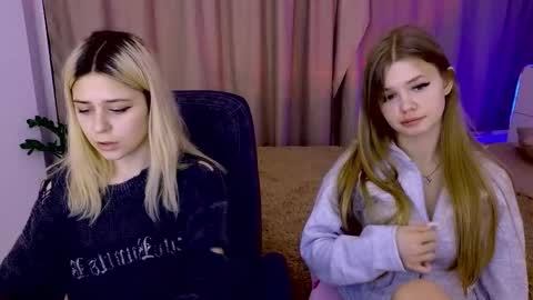 Rina online show from 12-21-25, 04:14