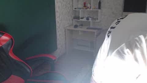 Snapshot of rik_and chatting on 12-30-24, 06:09 Rick online show from 12-30-24, 06:09