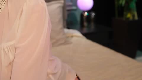    if you wanna buy smth stockingsph etc  custom videos or pics  online show from 12-14-24, 02:10