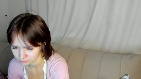 riley__davis online show from 06-12-26, 03:27