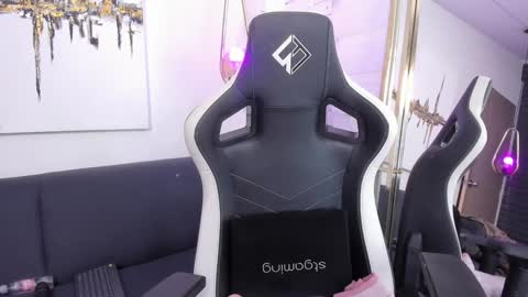 kamila online show from 12-21-24, 09:12