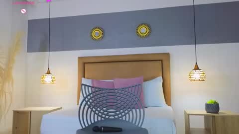 Riley Sierra online show from 01-18-25, 12:26