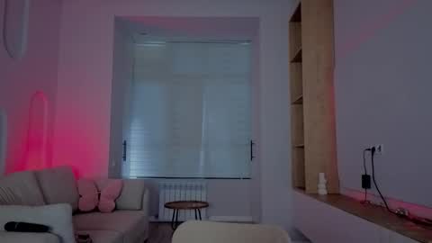 rileymee online show from 09-18-25, 12:29