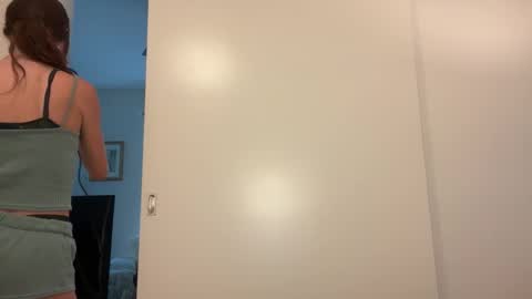 Riley online show from 03-17-26, 11:08