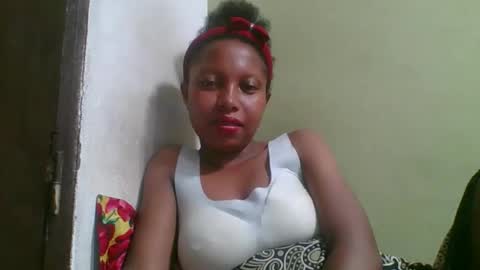 rinah654271 online show from 04-21-26, 03:17