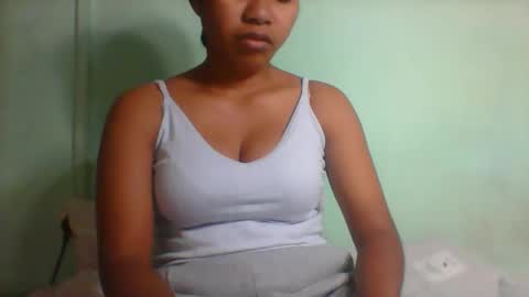 rinah856024 online show from 02-11-26, 05:34