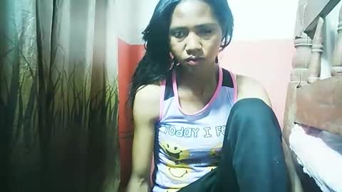 Snapshot of rinahex chatting on 10-26-25, 05:19 rinahex online show from 10-26-25, 05:19