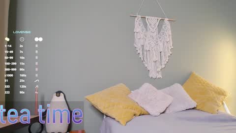 Rina online show from 12-27-24, 06:03