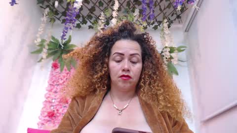 Risitos De Oro online show from 04-21-26, 01:42