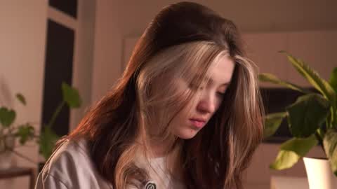 Akemi online show from 03-10-26, 04:23