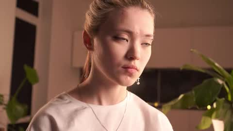 Akemi online show from 03-11-26, 04:24