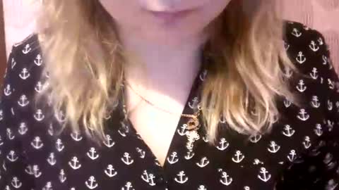 Snapshot of riveramaureen chatting on 01-26-25, 03:14 RiveraMaureen online show from 01-26-25, 03:14