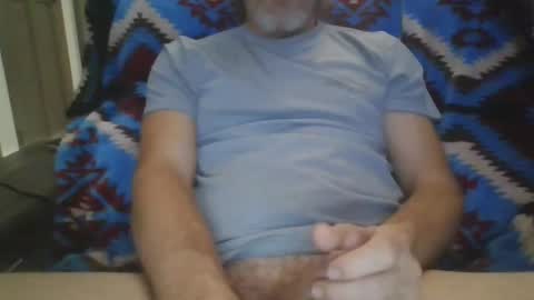 Snapshot of riverbend44 chatting on 12-12-24, 01:43 riverbend44 online show from 12-12-24, 01:43