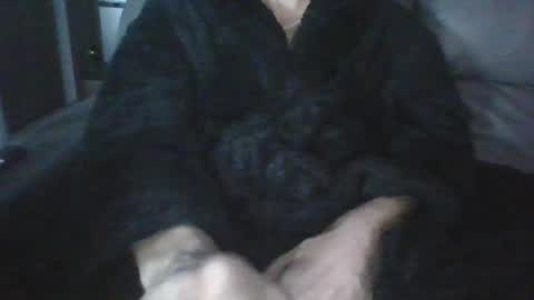 Snapshot of riverbend44 chatting on 02-04-25, 10:24 riverbend44 online show from 02-04-25, 10:24