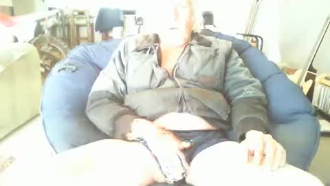 Snapshot of riverratggg chatting on 03-08-25, 07:49 riveratggg online show from 03-08-25, 07:49