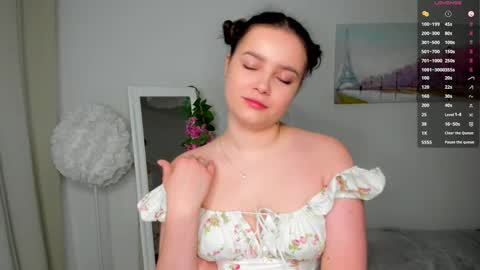 Lilly online show from 03-09-26, 08:13