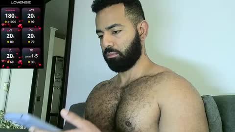 SebasRoa online show from 12-26-24, 06:54