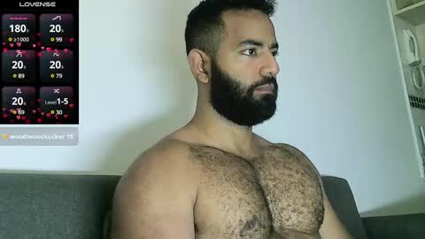 SebasRoa online show from 02-19-25, 02:23