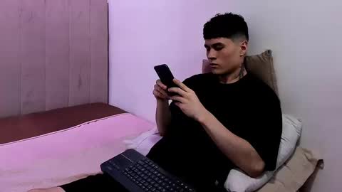 Roan Birkin online show from 09-23-25, 08:45