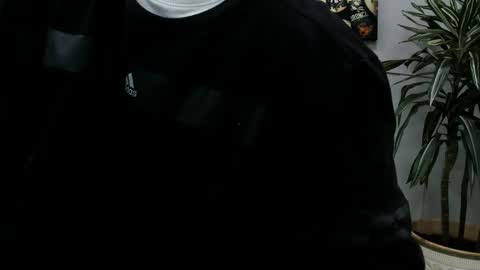 Roan Birkin online show from 04-16-26, 07:14