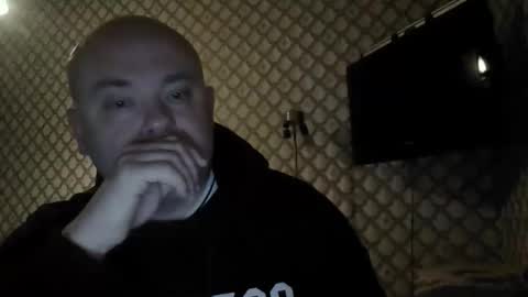 rob18997 online show from 01-09-26, 03:48