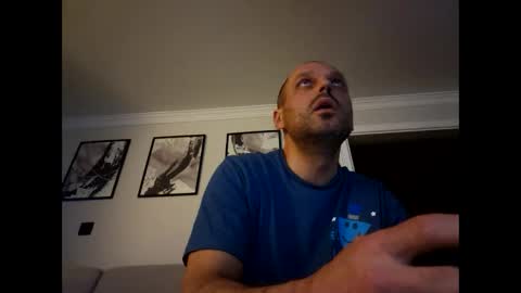 rob253959 online show from 10-25-25, 12:18