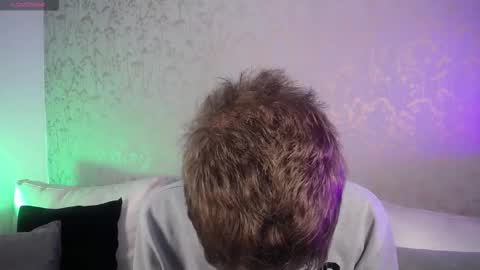 Snapshot of robbinblaze chatting on 01-11-26, 04:39 Robbin online show from 01-11-26, 04:39