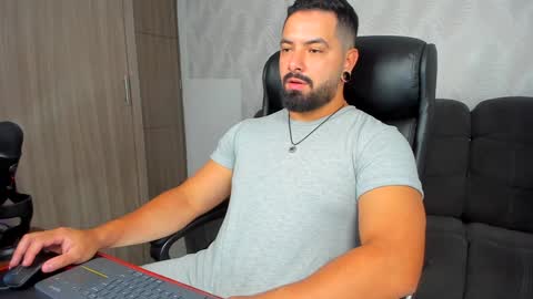 Robby online show from 01-18-25, 06:45