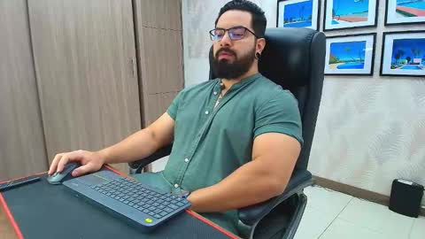 Robby online show from 01-12-26, 03:12