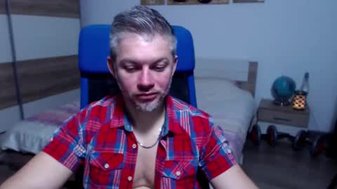 robbyshawz online show from 12-19-25, 07:54