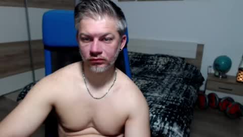 Snapshot of robbyshawz chatting on 05-03-26, 04:40 robbyshawz online show from 05-03-26, 04:40