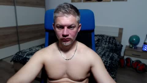 Snapshot of robbyshawz chatting on 05-05-26, 04:31 robbyshawz online show from 05-05-26, 04:31