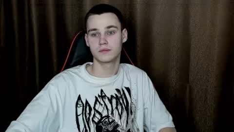 robert10211 online show from 02-12-25, 08:07