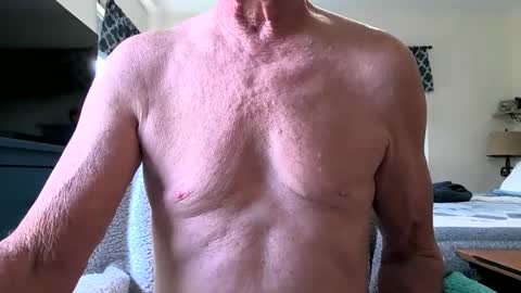 Snapshot of robert45556 chatting on 09-30-25, 06:02 robert online show from 09-30-25, 06:02